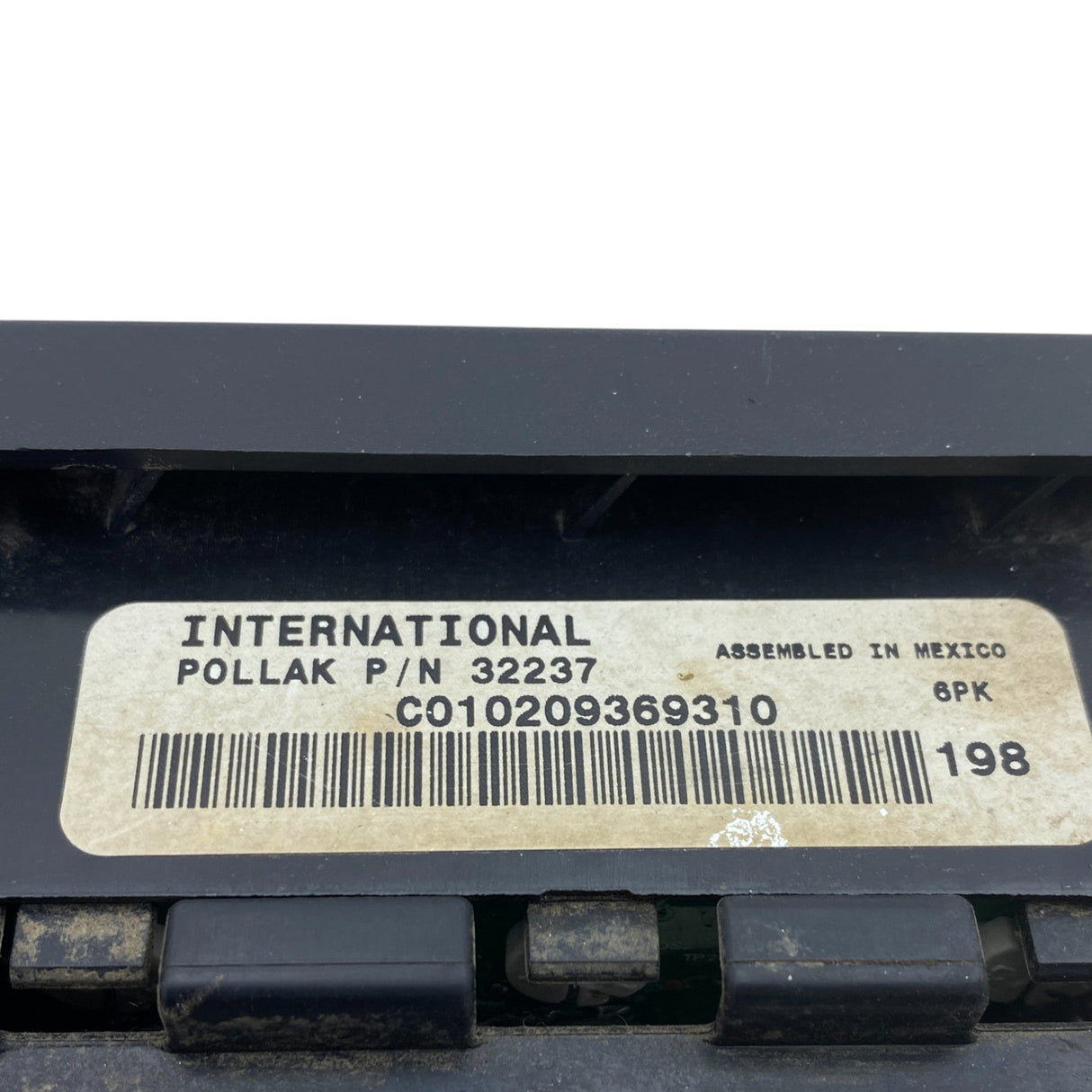 3575432C2 Genuine International Dash Switch Panel