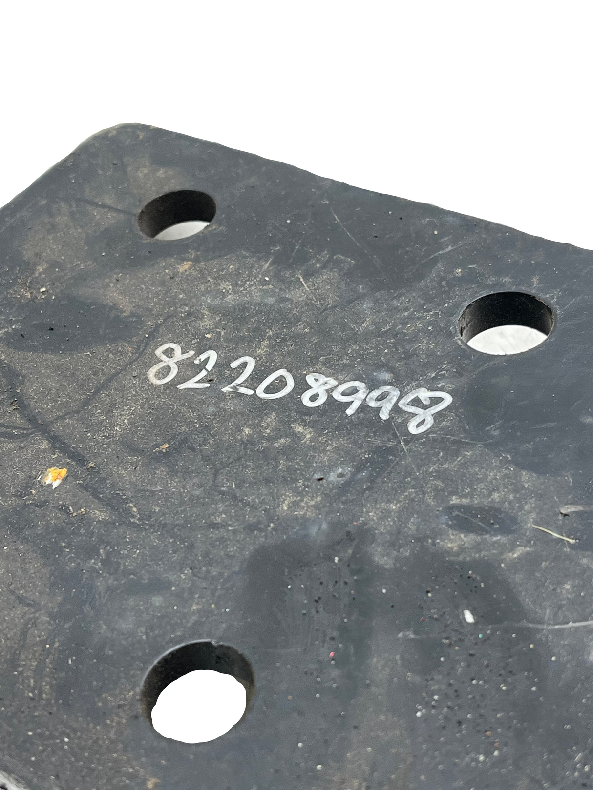 21QL4430M2 Genuine Mack Bumper Bracket