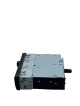 Genuine Paccar Radio AM/FM/Bluetooth DEA500