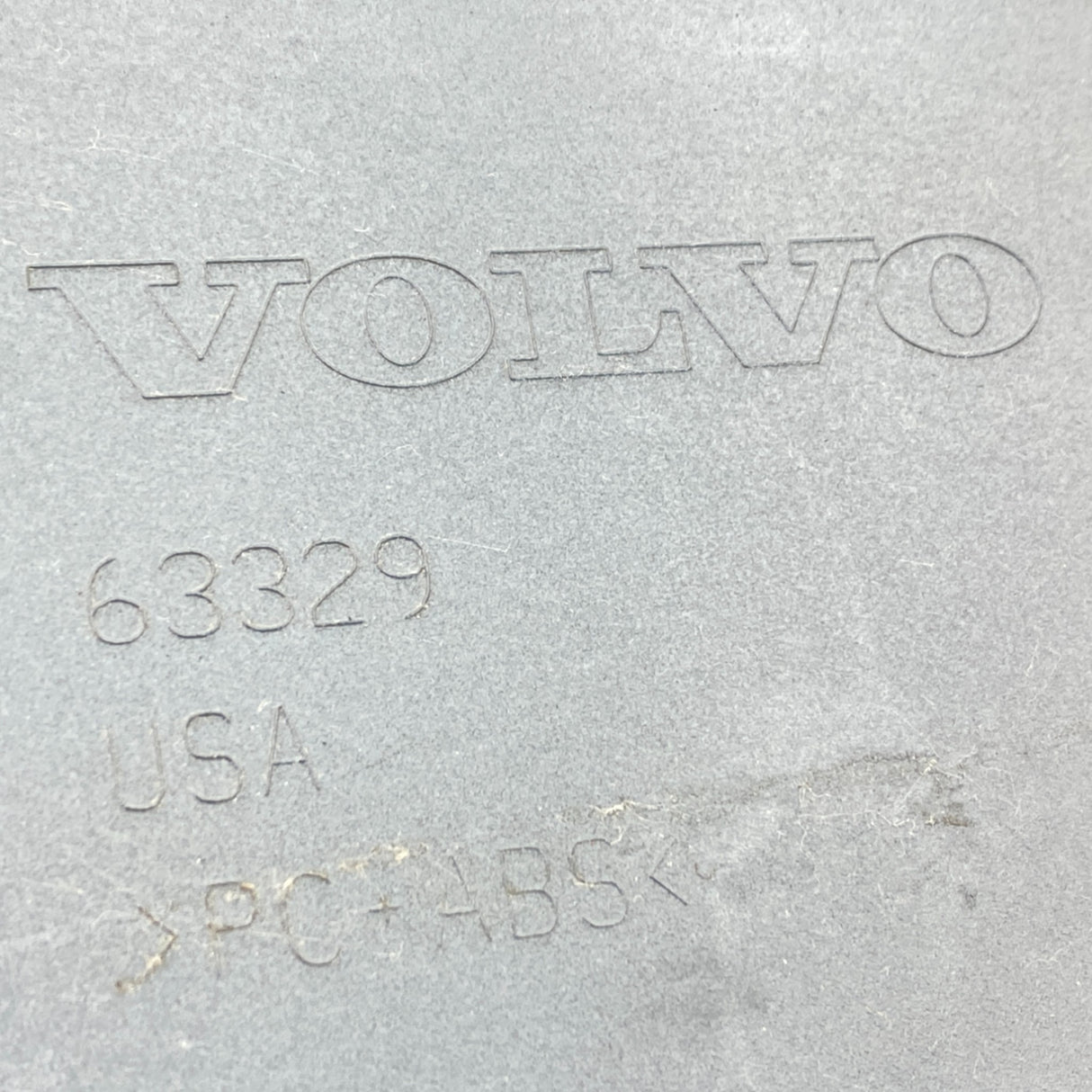 20941708 Genuine Volvo Air Deflector