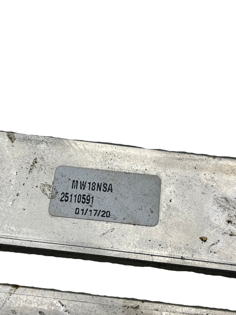 25110591 Genuine Mack Steering Wheel