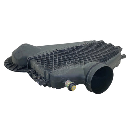 4063330C95 Genuine International Air Cleaner Assembly