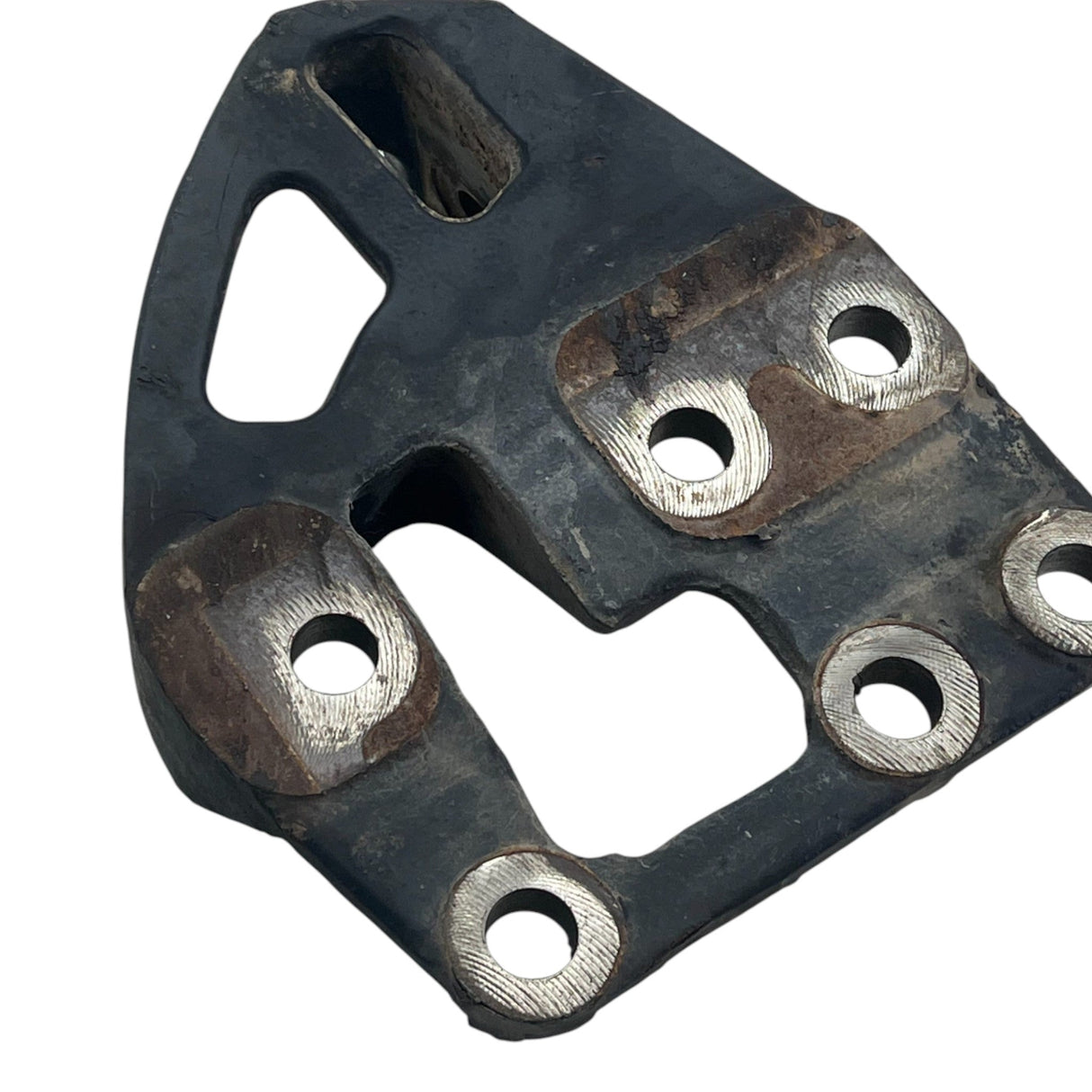 3808945C2 Genuine International Rear Rights Offset Engine Mounting Support
