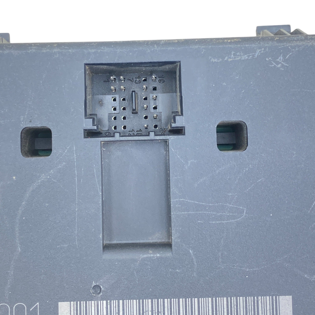 A06-74995-000 Genuine Freightliner ECU Interface Multiplexing Control Module