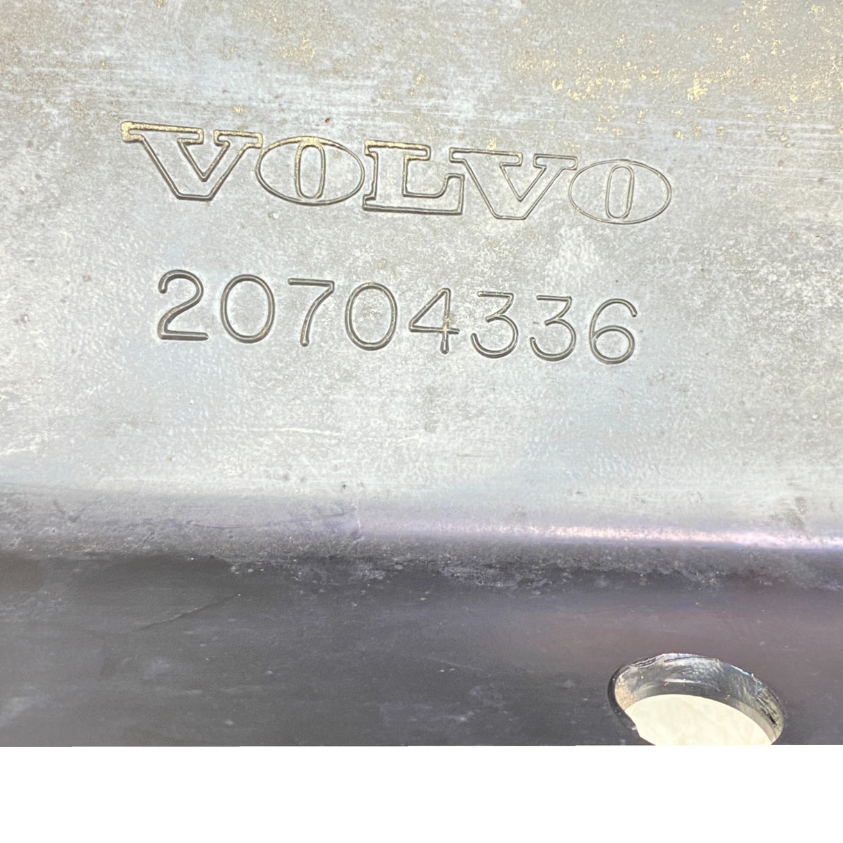 20704336 Genuine Volvo Member 23111183