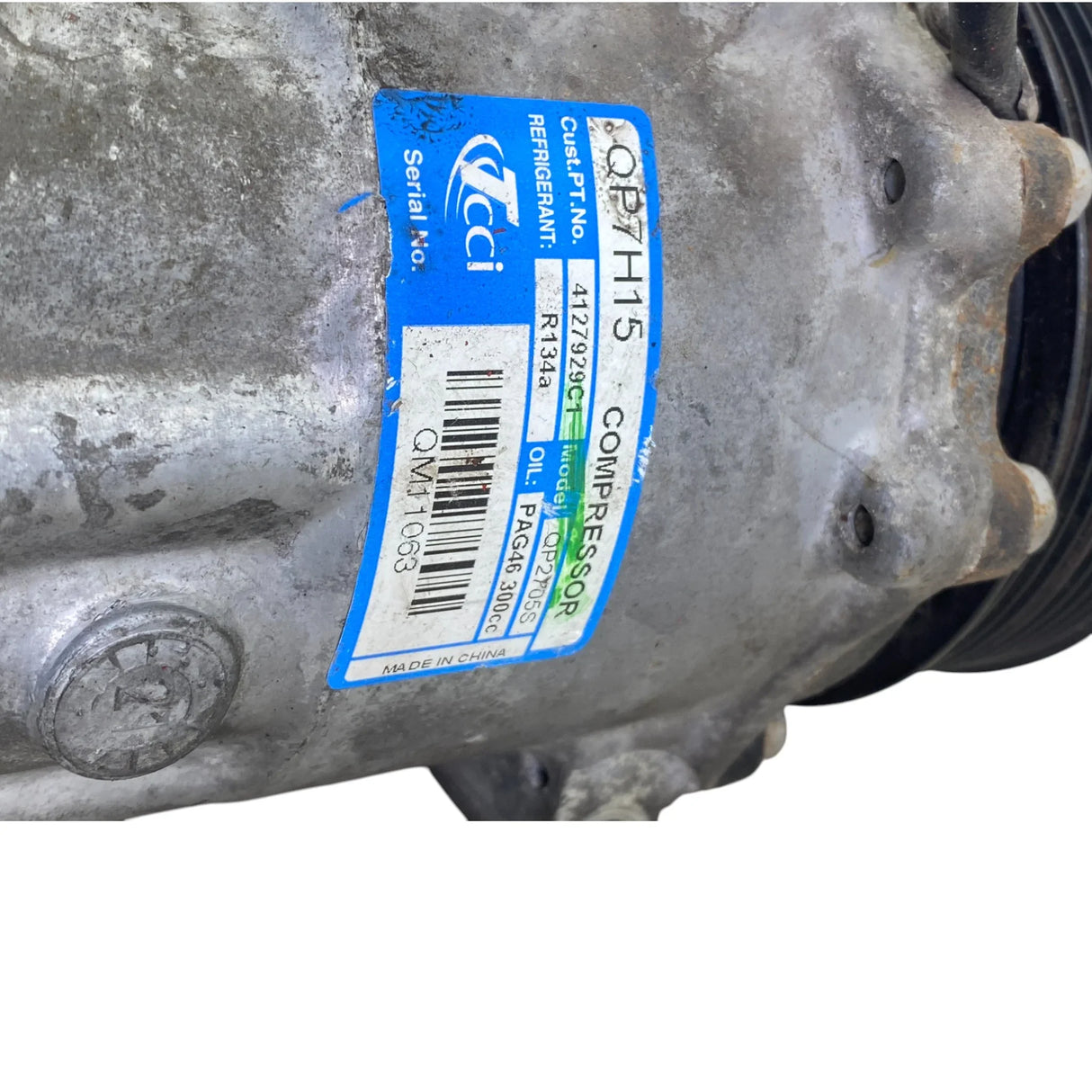 4127929C1 Genuine International AC Compressor PV8-119 Dia TW/CB Radio Block GWA Head