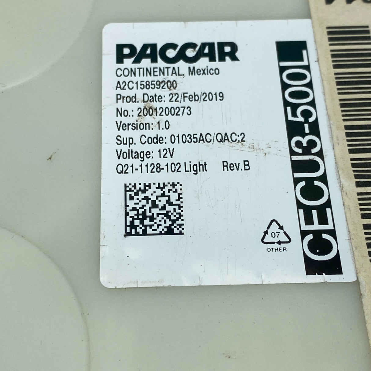 Q21-1128-102 Genuine Paccar Cab Control Module