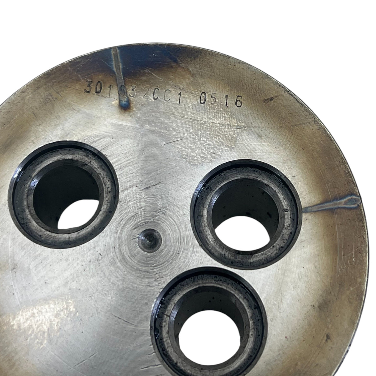 3018320C1 Genuine International Idler Shaft Gear