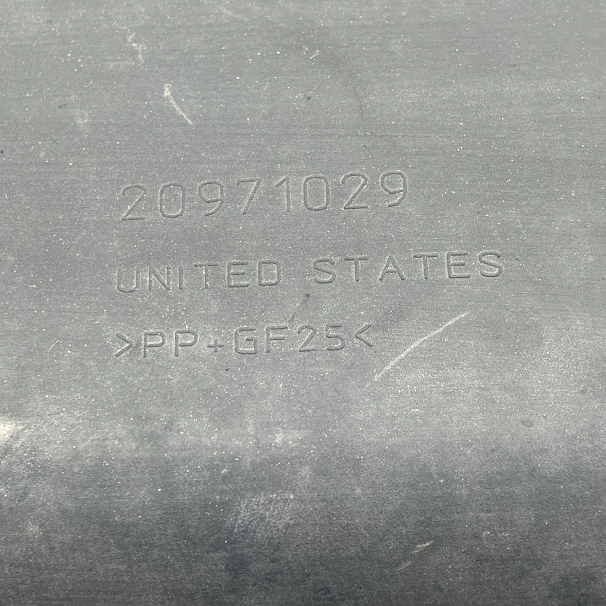 20971029 Genuine Volvo Fan Shroud