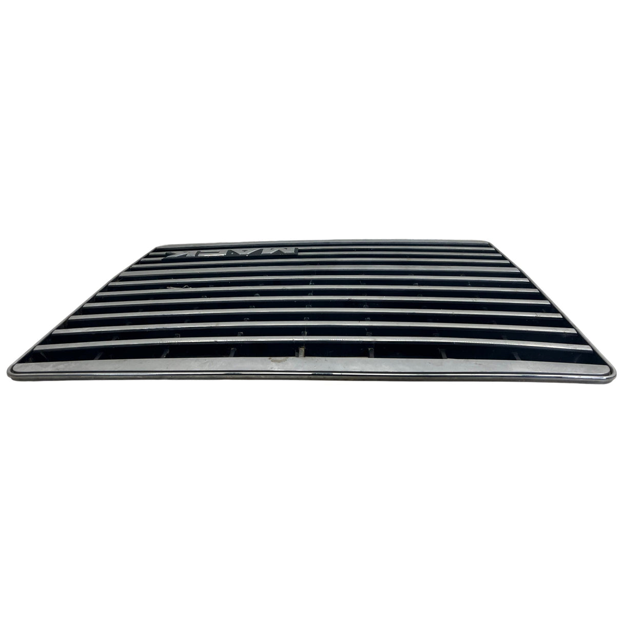 MG0760C Genuine Mack Grille