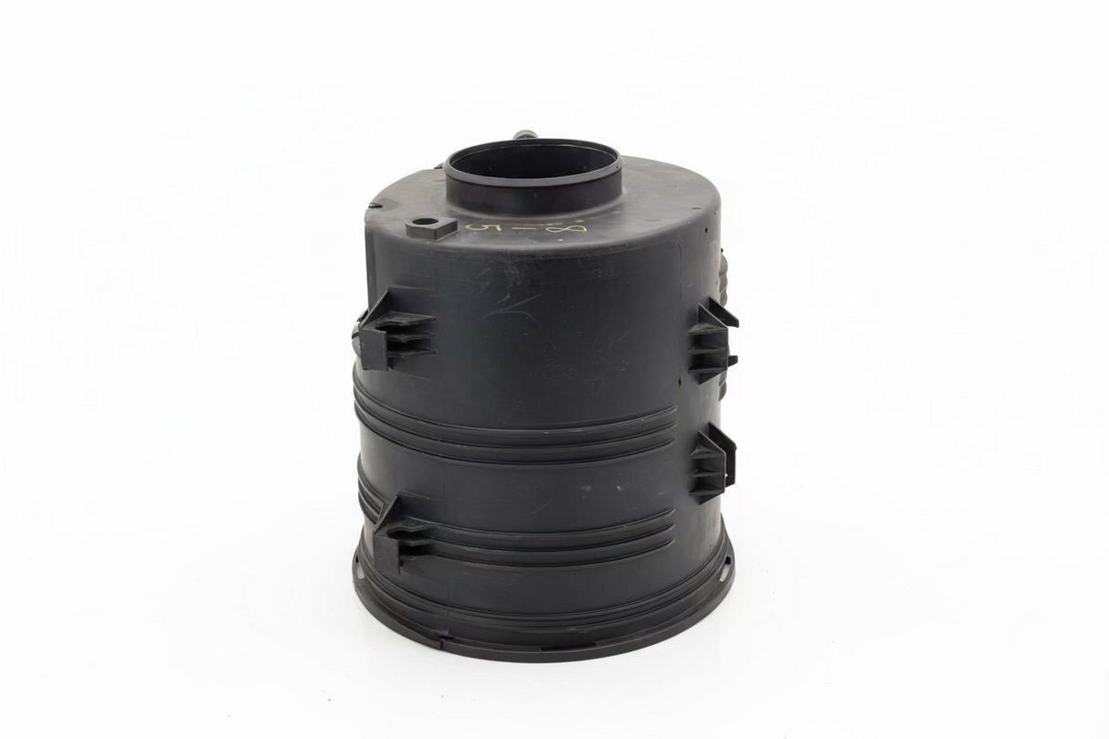 3612318C91 Genuine International Air Cleaner Assembly