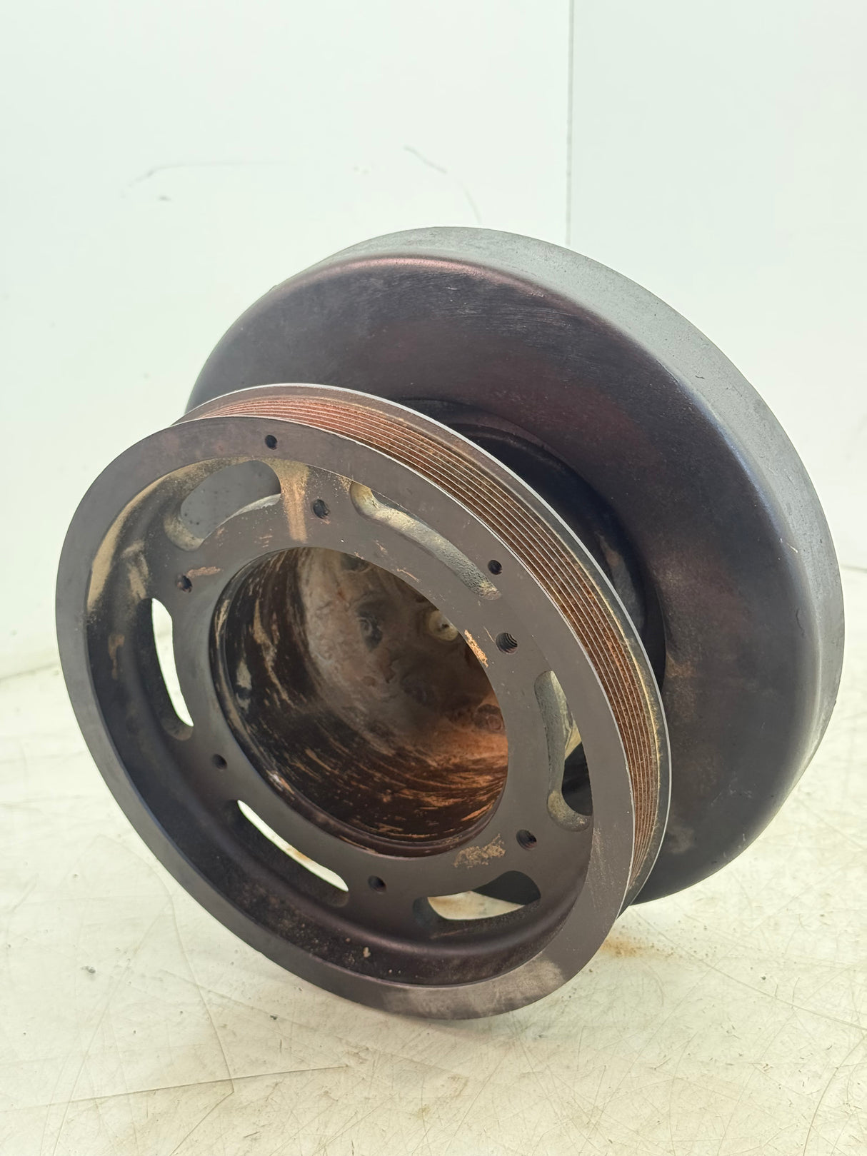 3004299C1 Genuine International Fan Drive Pulley