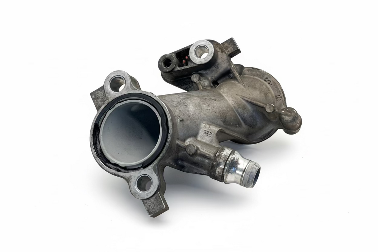 A4732030832 Genuine Detroit Diesel Engine Coolant Water Inlet