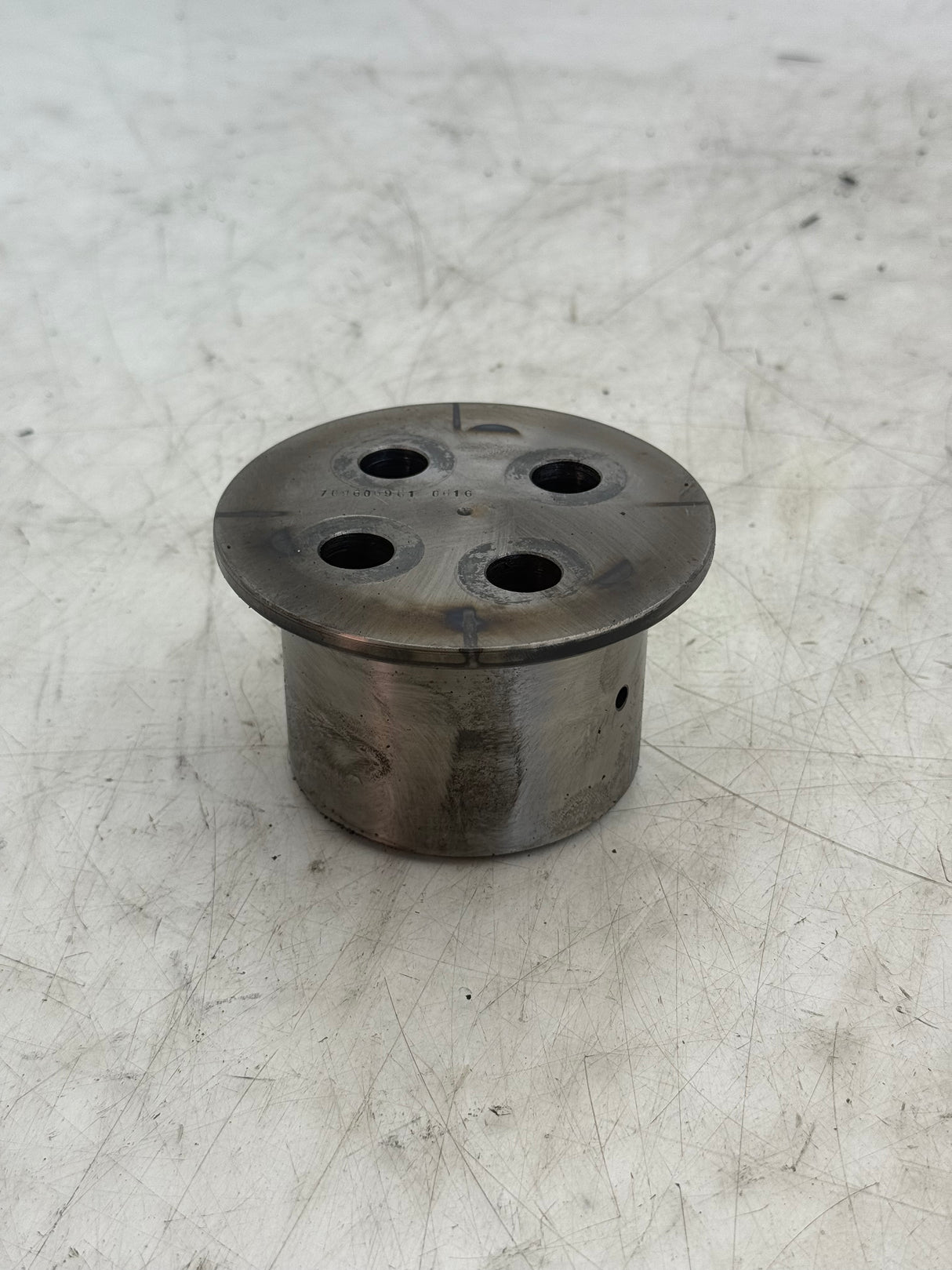 7096069C1 Genuine International Big Shaft Gear