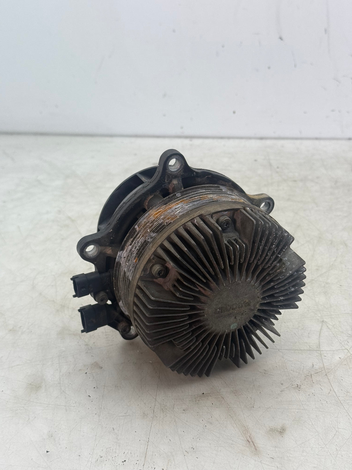 2137205 Genuine Paccar Engine Water Pump MX13