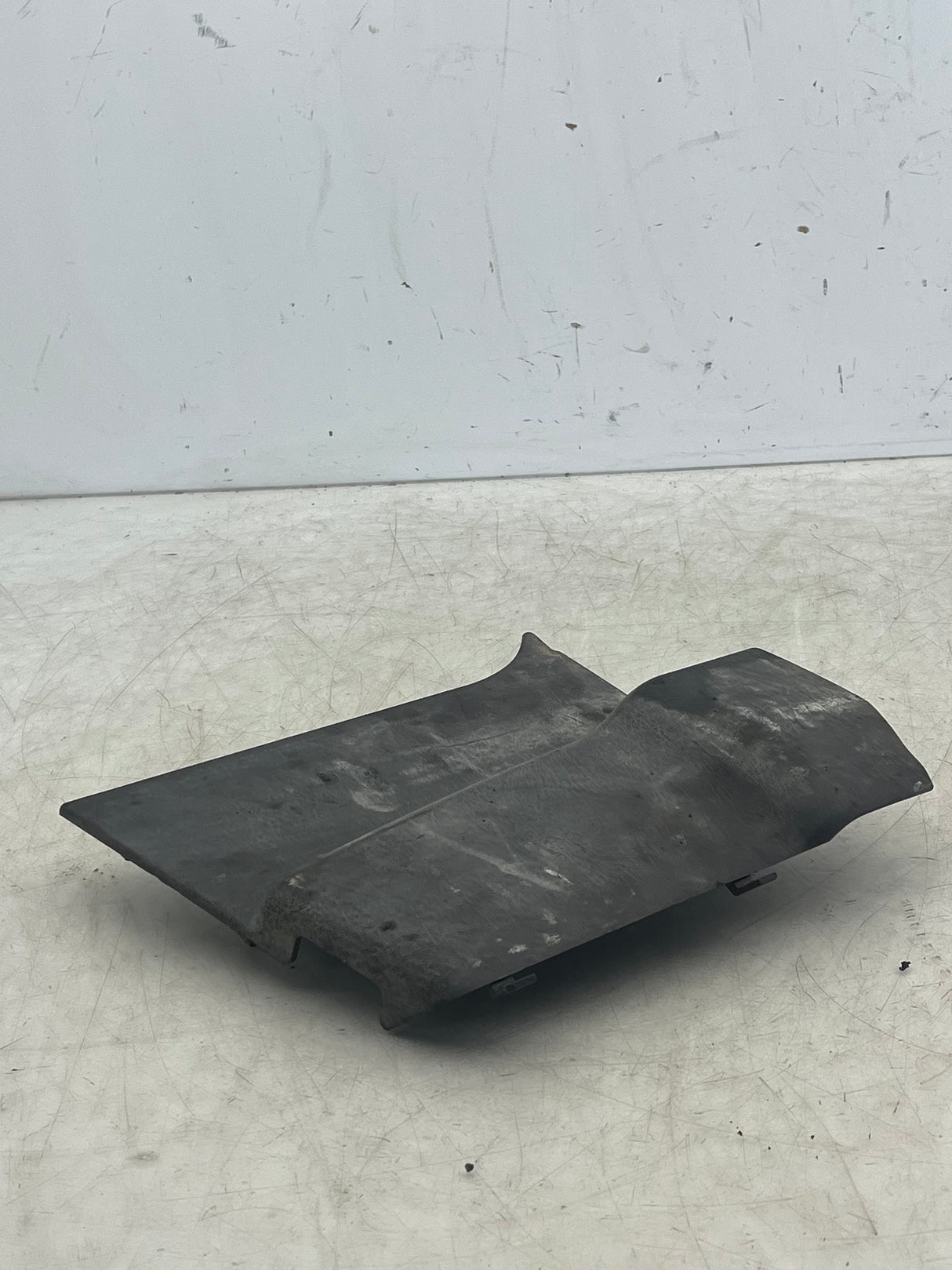 S22-1189-200 Genuine Kenworth Cover B Pillar Lower