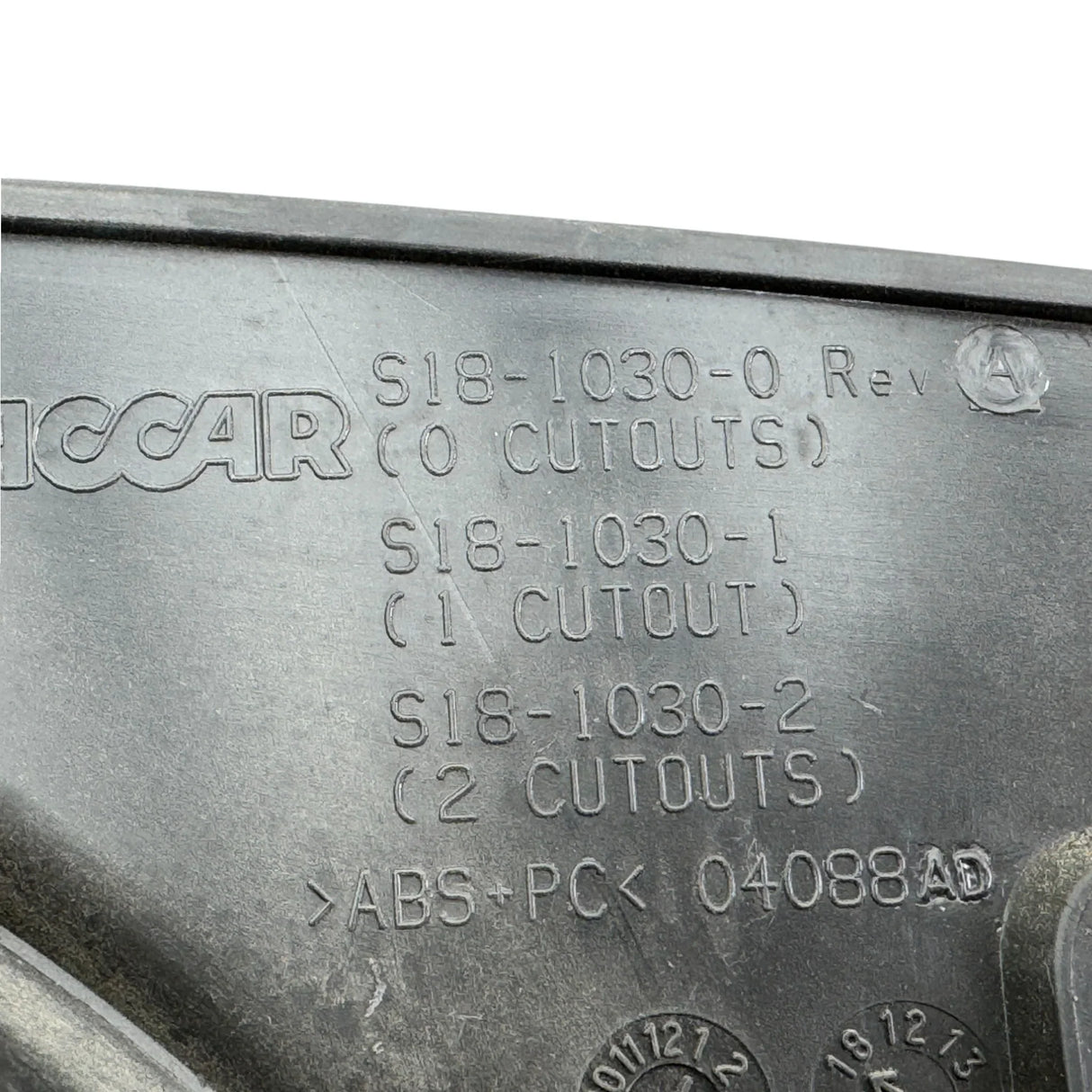 S18-1032-141721 Genuine Paccar A-Panel Assembly