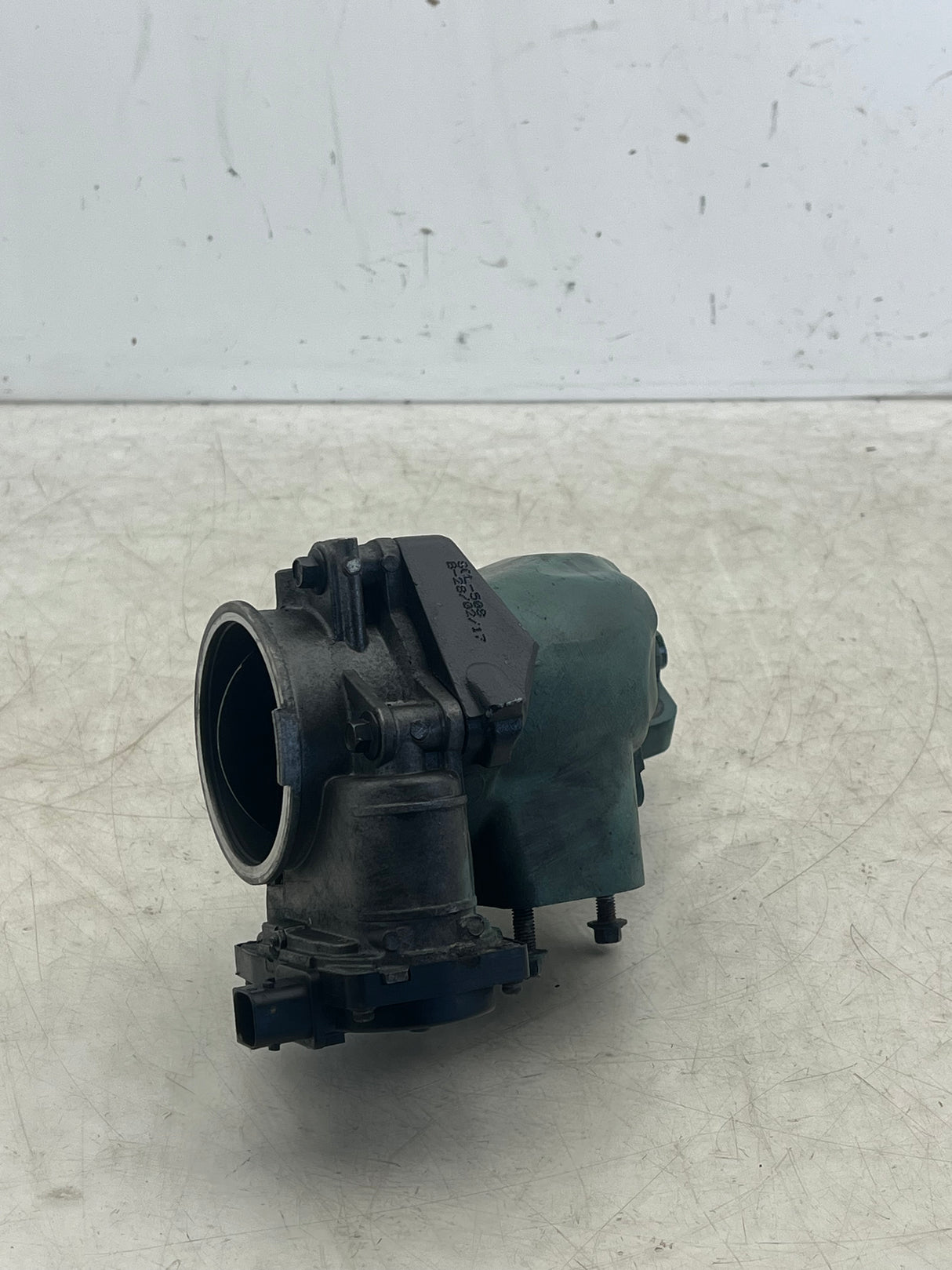 22076662 Genuine Volvo Mixing Chamber