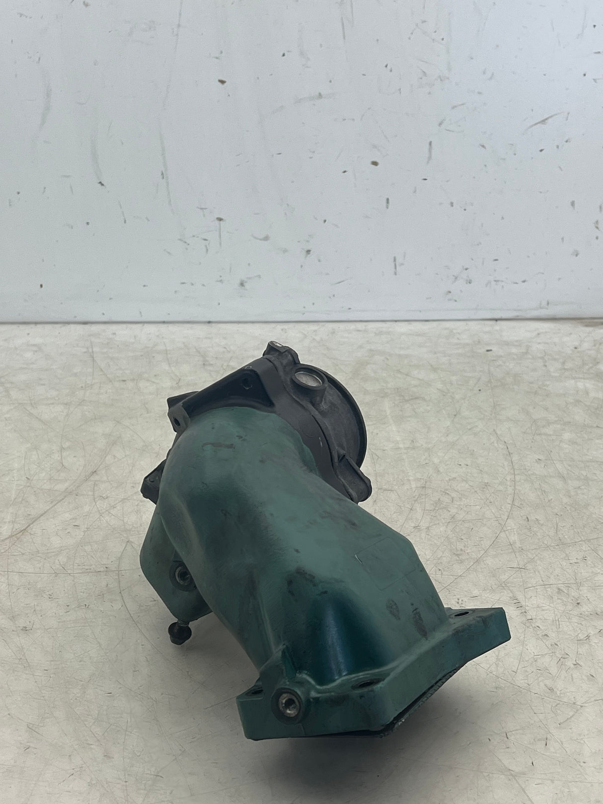 22076662 Genuine Volvo Mixing Chamber