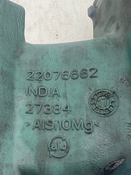 22076662 Genuine Volvo Mixing Chamber