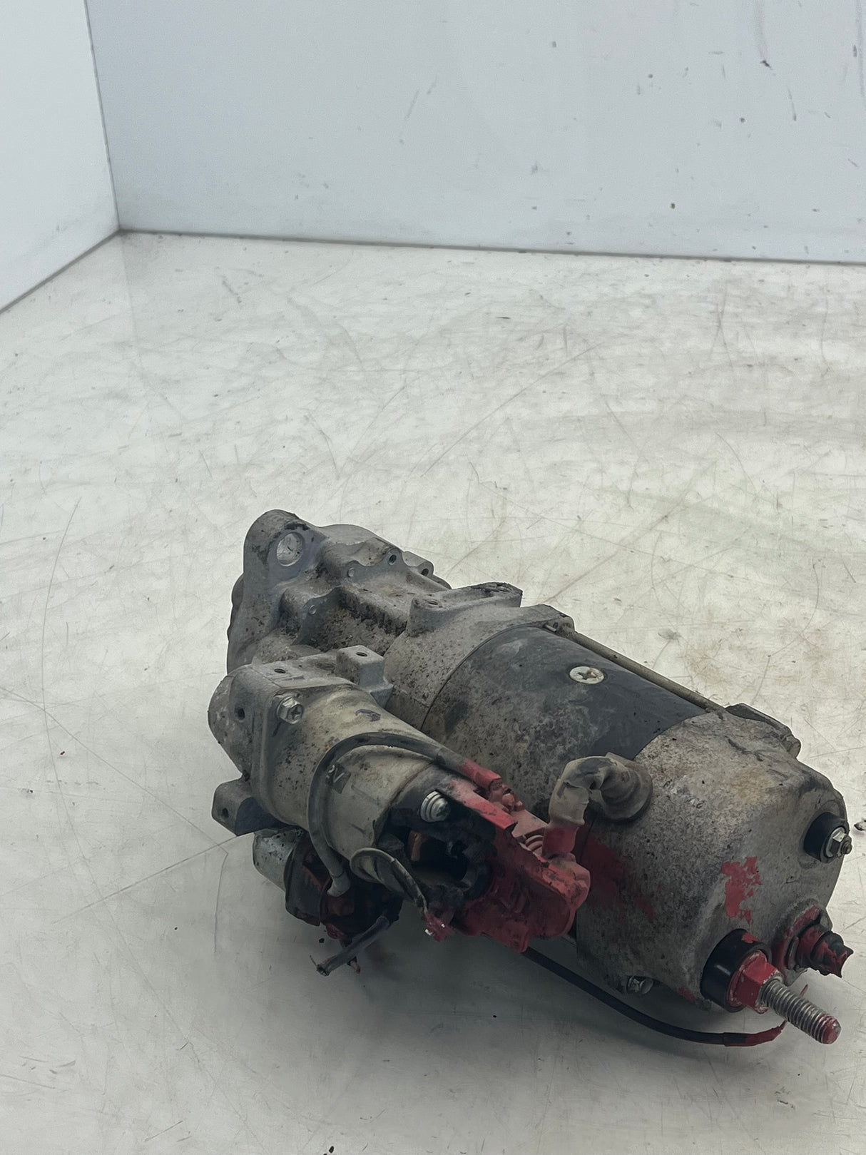 3668605C96 Genuine International Starter Motor 39MT