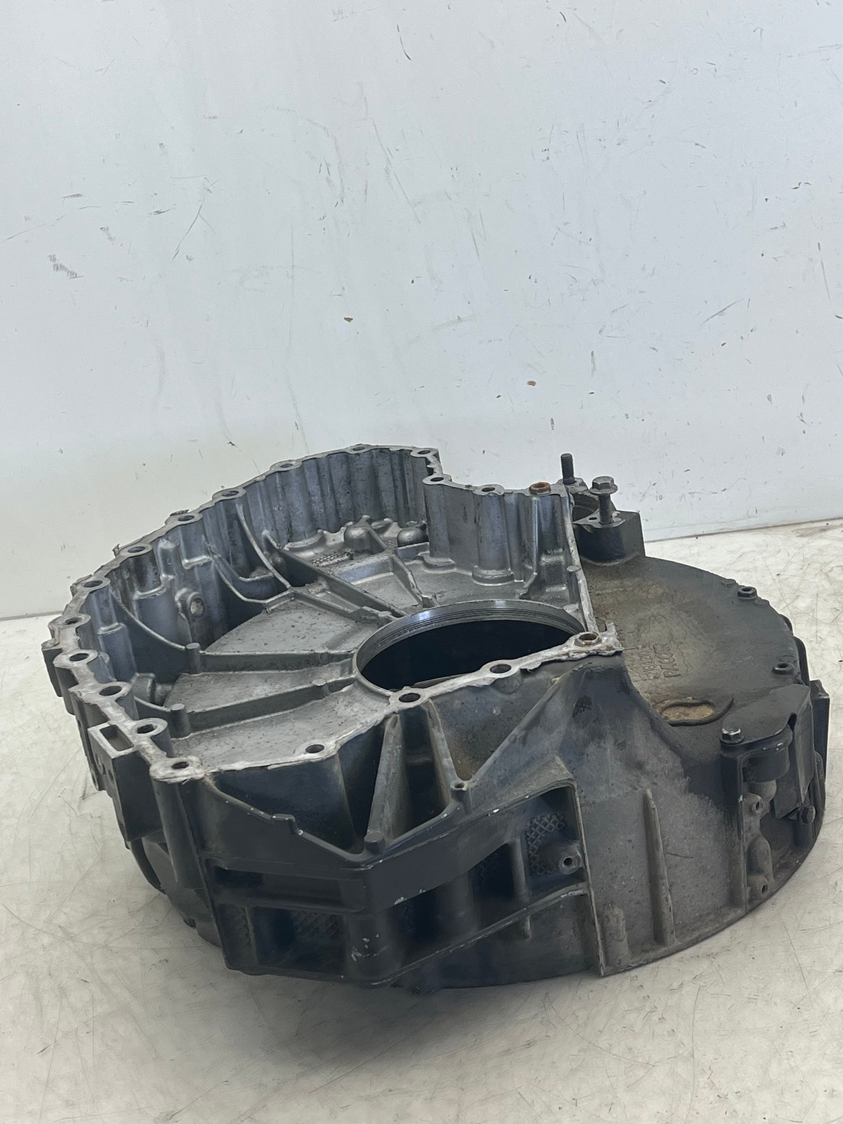 2184210 Genuine Paccar Flywheel Housing