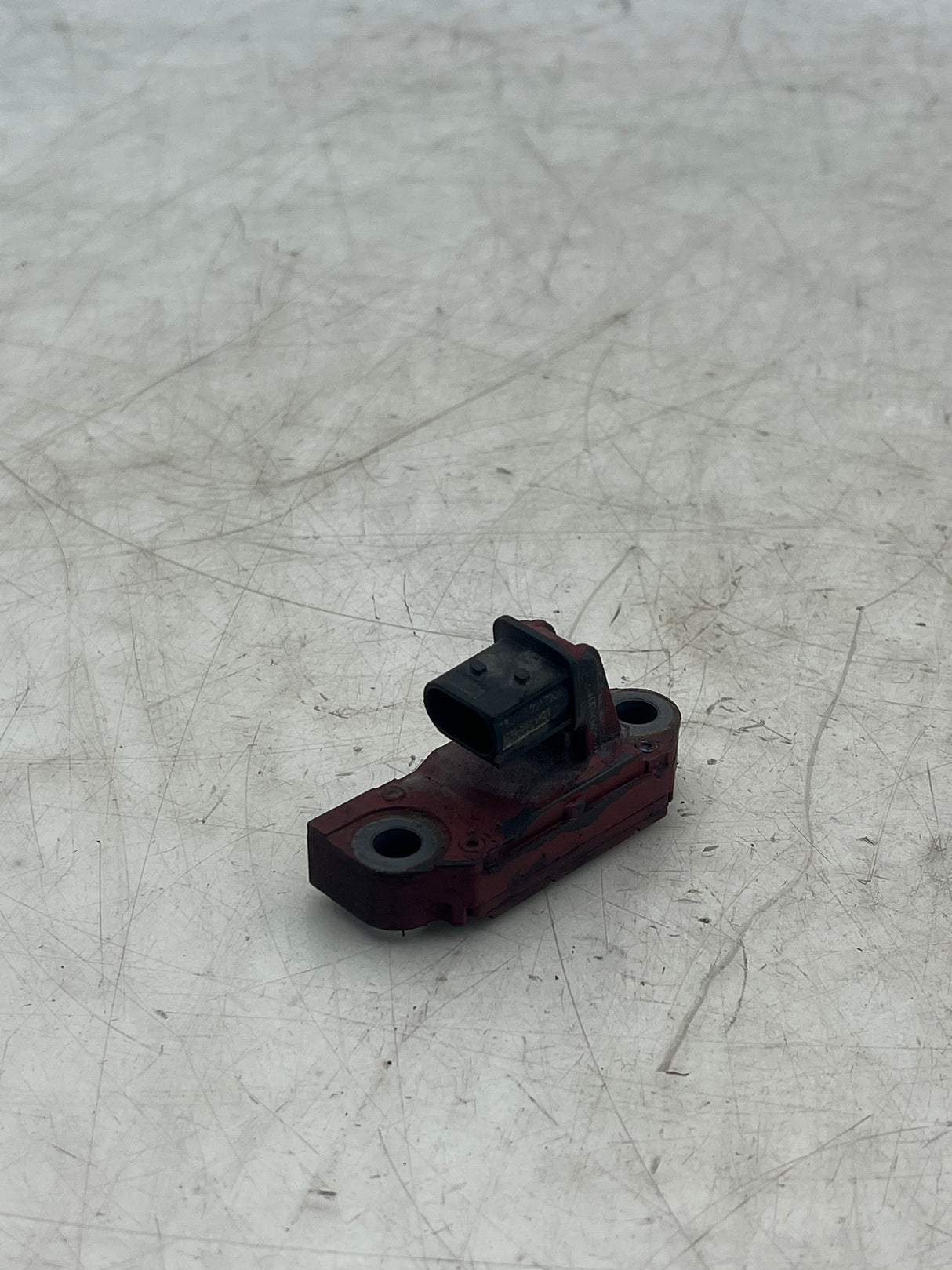 22172068 Genuine Volvo Pressure Sensor