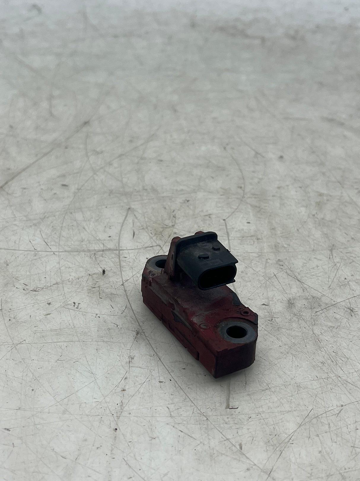 22172068 Genuine Volvo Pressure Sensor