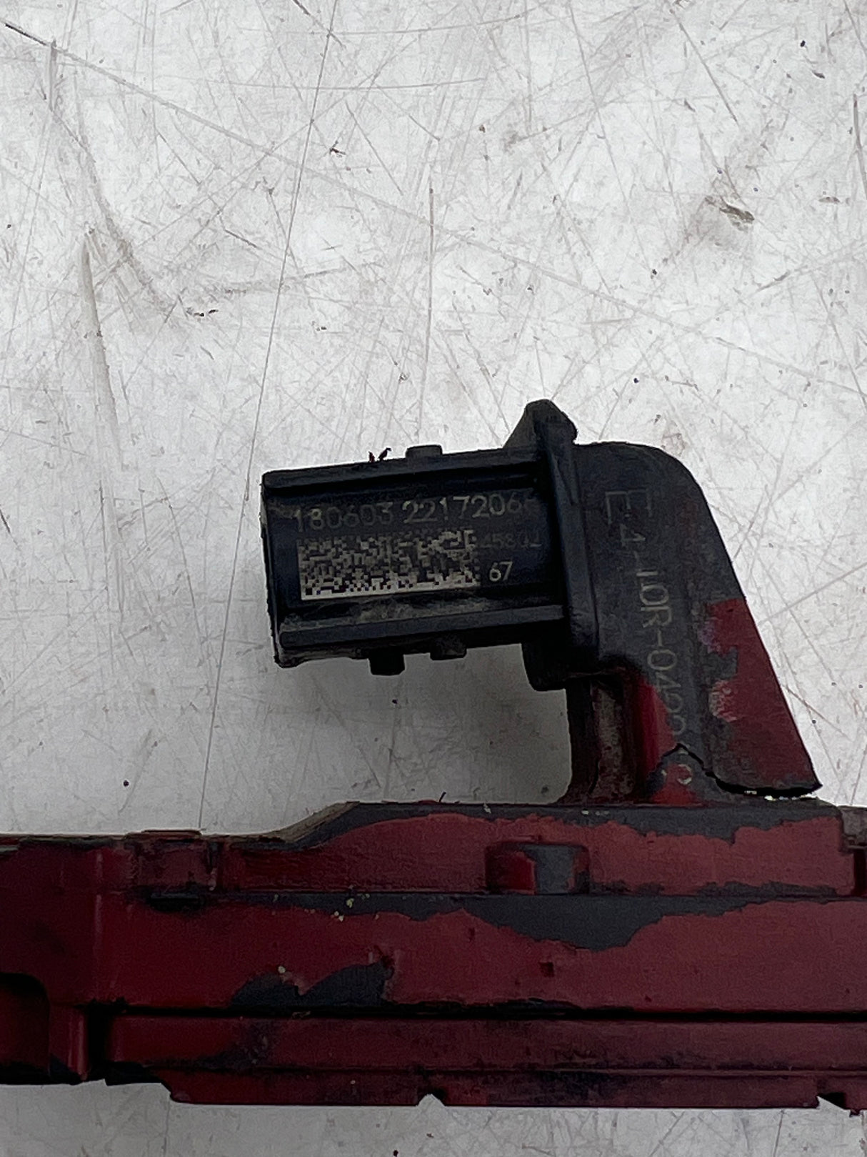 22172068 Genuine Volvo Pressure Sensor