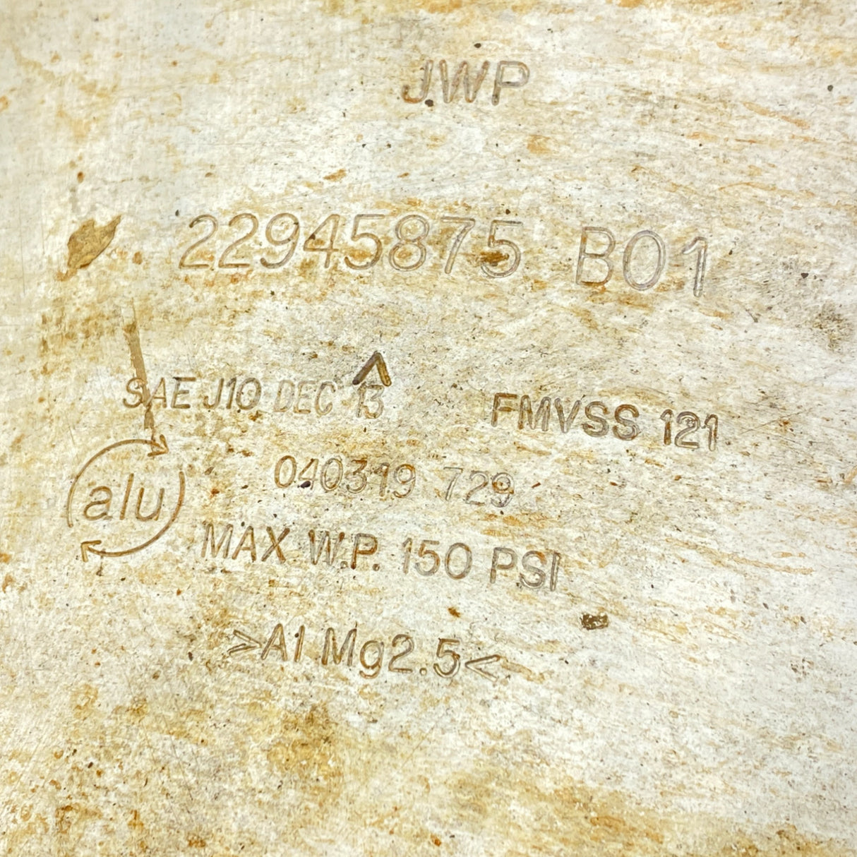 22945875 Genuine Mack Compressed Natural Gas Fuel Tank
