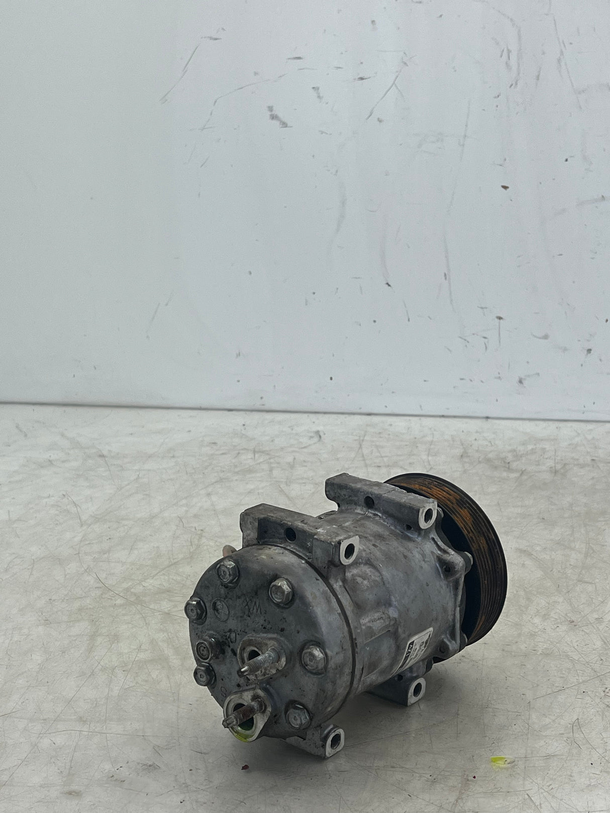 709TA42 Genuine Volvo A/C Compressor