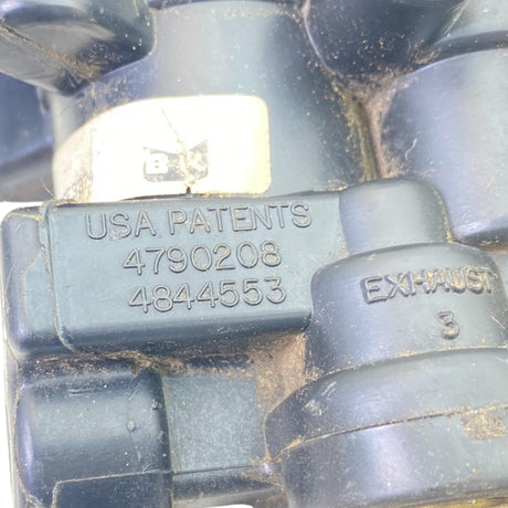 4844553 Genuine Bendix Dash Control Brake Valve - Second Truck Parts