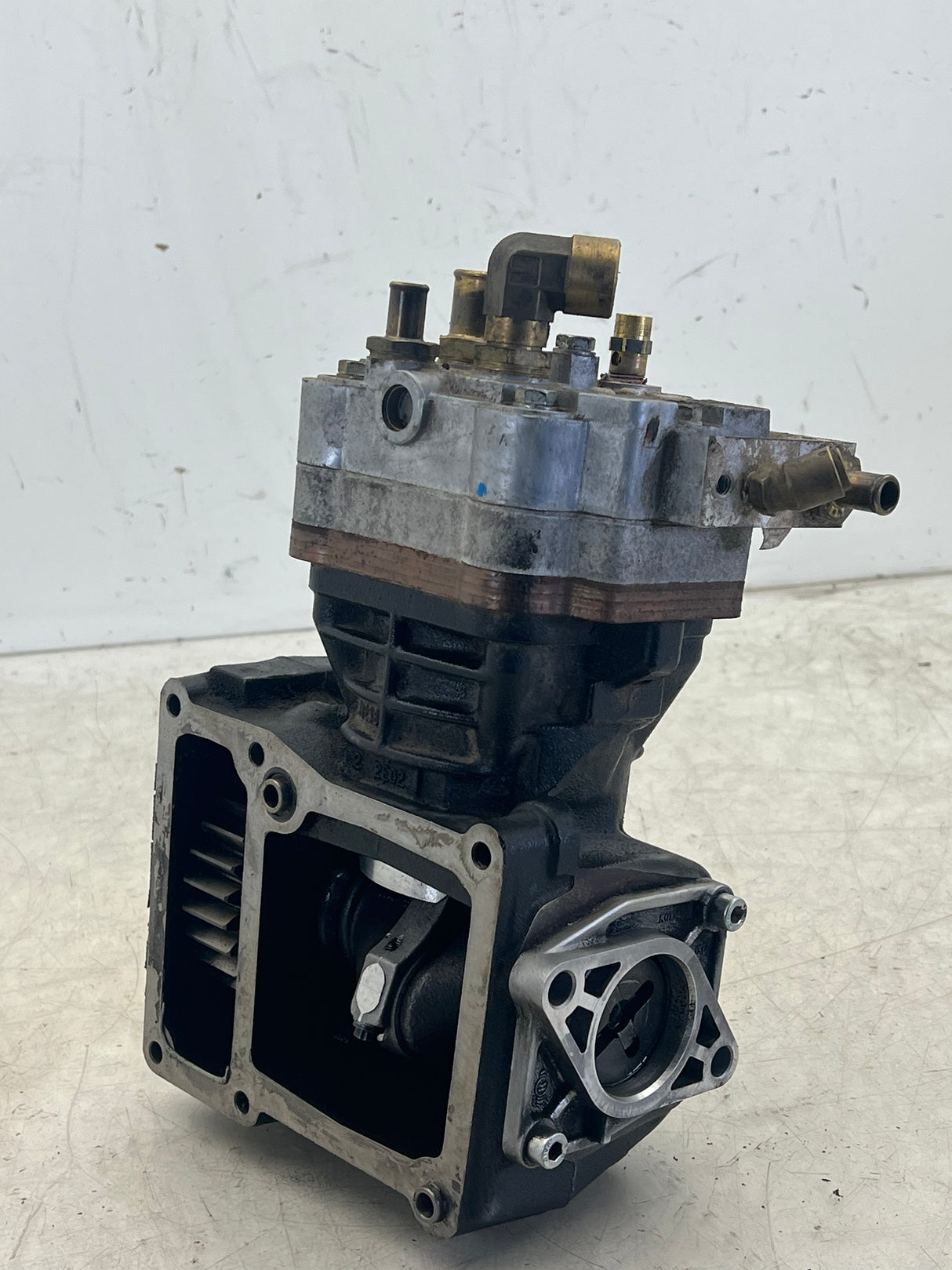 K237293 Genuine Bendix Air Compressor BA-921