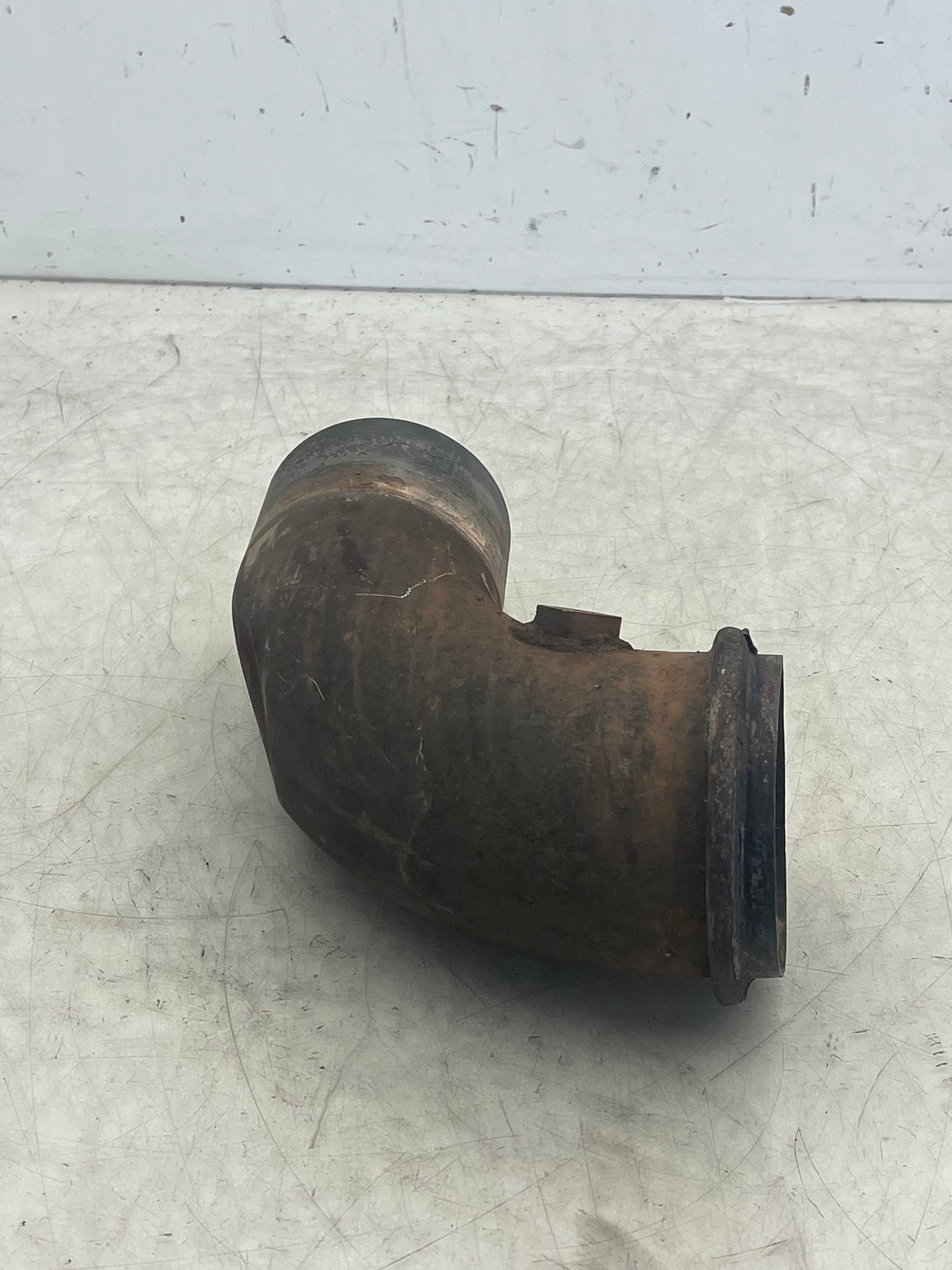 21660572 Genuine Mack Exhaust Pipe