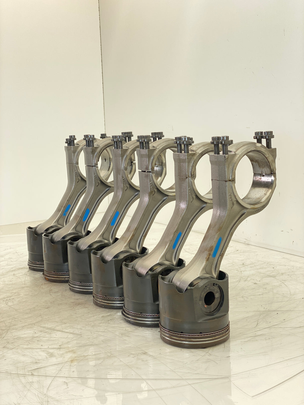 2874332 Genuien Cummins Connecting Rod & Piston Set Of Six