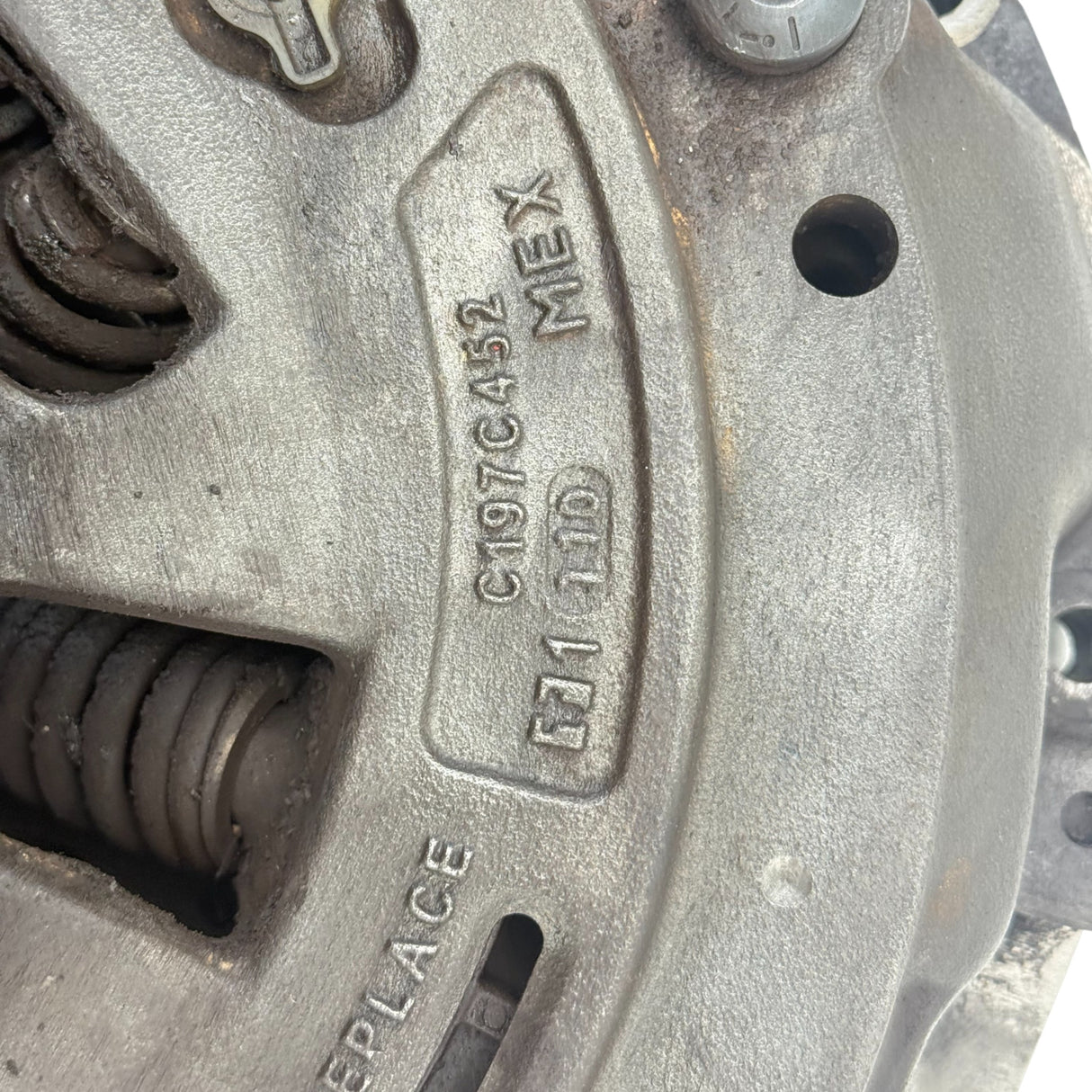 C197C452 Genuine Eaton Heavy Duty Clutch Assembly