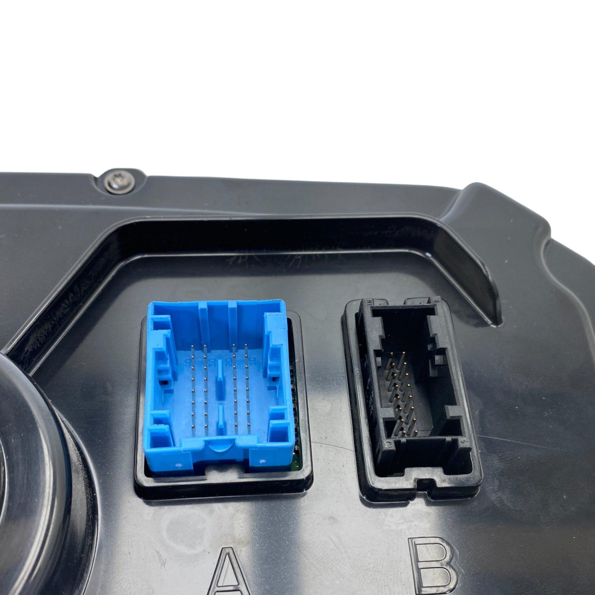 Q43-1195-100-100 Genuine Paccar Digital Display Cluster - Second Truck Parts