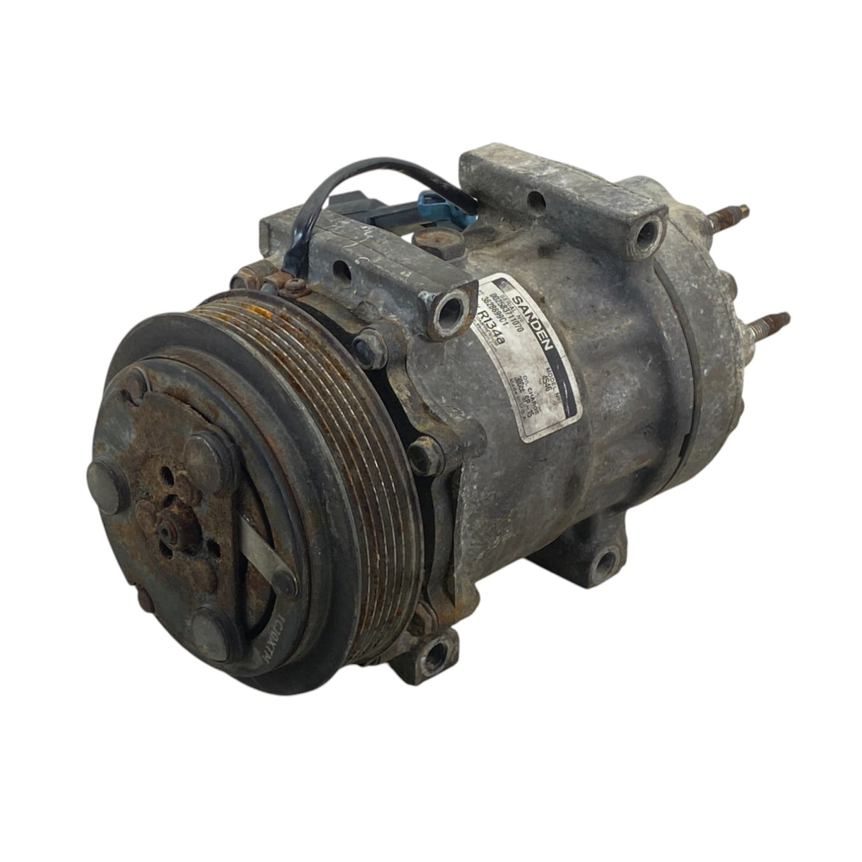 3628699C3 Genuine International A/C Compressor