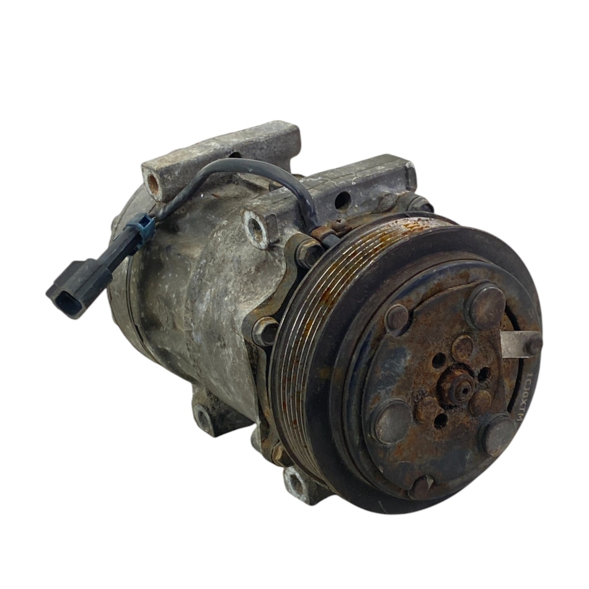 3628699C3 Genuine International A/C Compressor
