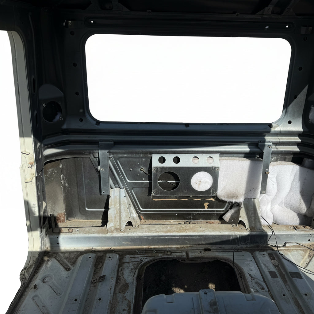 Genuine Mack White Cab CHU613