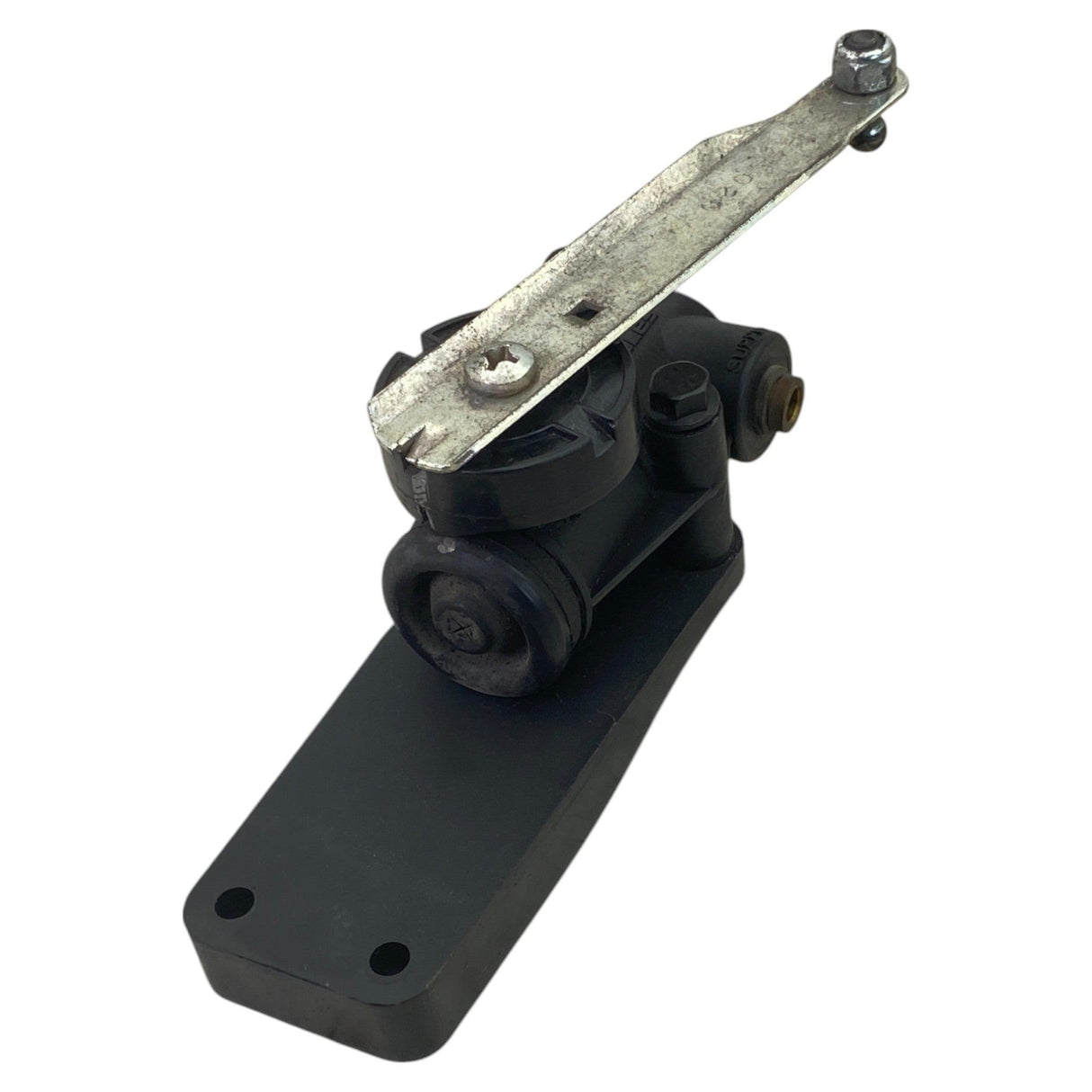 2507385C1 Genuine International Height Control Valve - Second Truck Parts