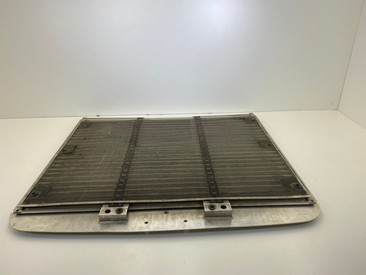 A17-12934-009 Genuine Freightliner Grille D112