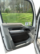 Genuine Kenworth White Cab T680