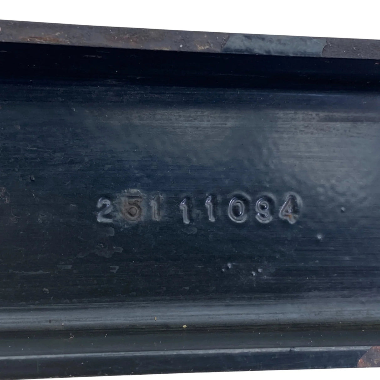 174QS413M Genuine Mack Bracket