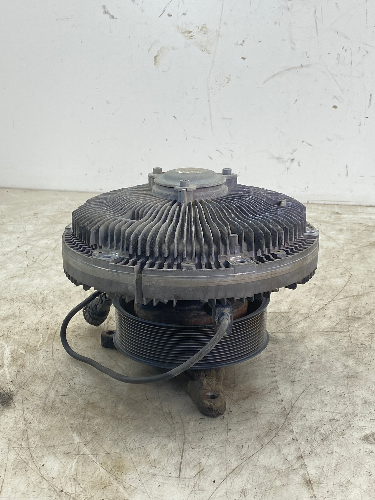 P6748002 Genuine Volvo Engine Fan Clutch
