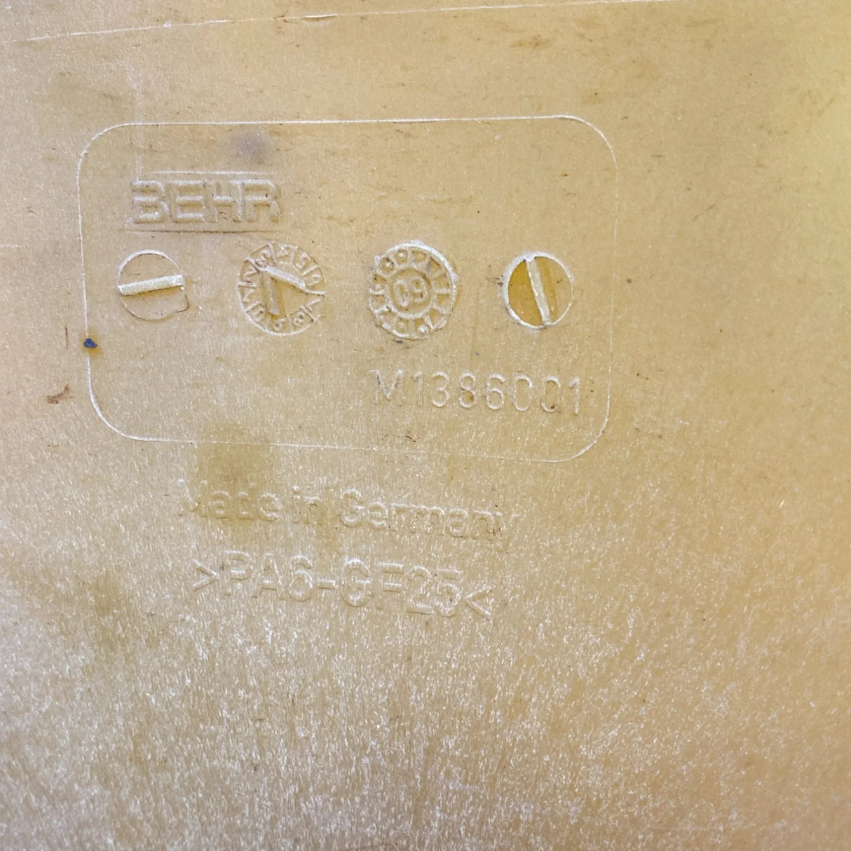 M1386001 Genuine Mack Engine Fan Blade