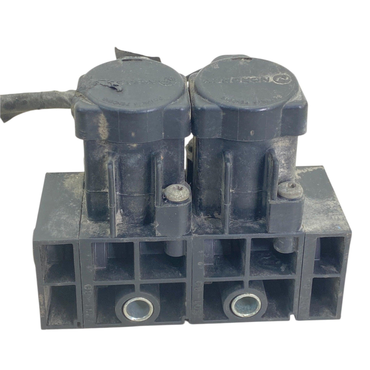 2MR451P102 Genuine Volvo Solenoid Valve Module