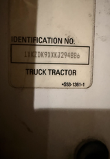 R25-1287-001 Genuine Kenworth Left Hand White Door T680/T880 - Second Truck Parts