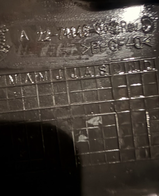 A22-74146-002 Genuine Freightliner Left Side Splash Shield