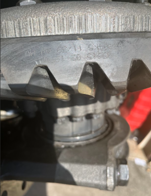 3200-J-2220 Genuine Meritor Front Differential Assembly - Second Truck Parts